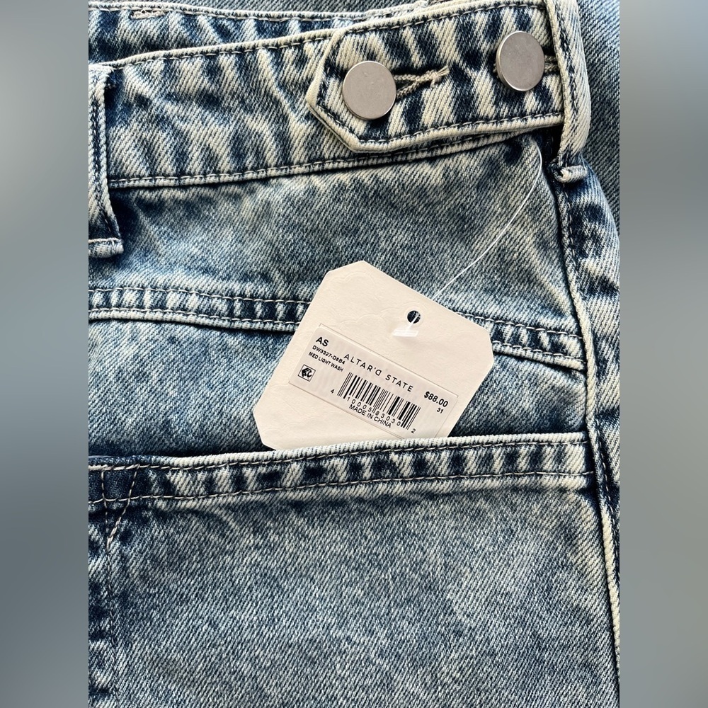 NWT Altar'd State Wide Leg Jeans - Picture 6 of 8